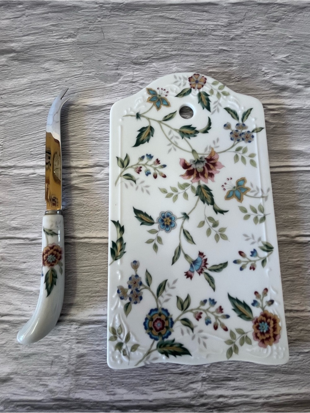 New Andrea By Sadek Floral Cheese Board & Knife Set Buckingham Floral Japan